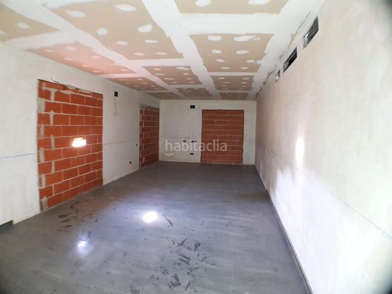 Foto 894cc479-b4a3-4ae7-a763-1d6e9a2fd3ba. Edifici a Bruc (El)