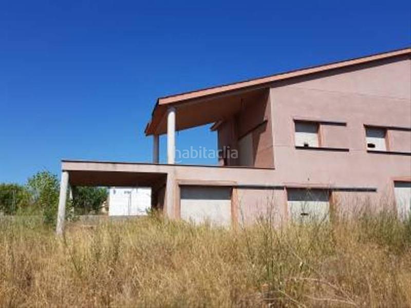 Foto baf890a4-6e4b-4021-9ad3-ed71786d9bbf. Edifici a Bruc (El)