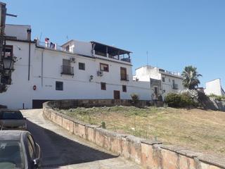 Casa aparellada  Cantones. Solvia inmobiliaria  chalet adosado montoro