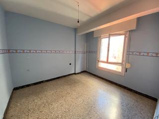 Appartement  Rosalia de castro. Solvia inmobiliaria  piso ribeira