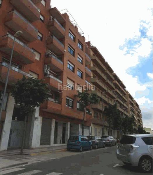 Foto 70771867-3f76-4bb3-9487-dde348ac52e5. Local comercial a Constantí