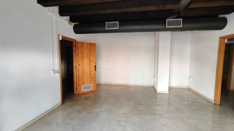 Foto 8f906f1b-ade6-4f8f-976a-af657255a8c2. Local comercial a Constantí