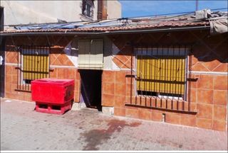 Chalet  C/ sol. Solvia inmobiliaria  casa alicantealacant