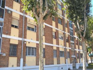 Appartement  C/ camps blancs. Solvia inmobiliaria  piso sant boi de llobregat