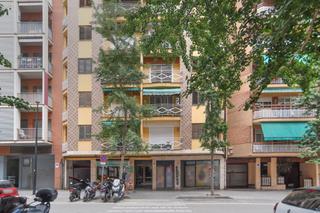 Location Local commercial  C/ jaume recoder. Solvia inmobiliaria  locales mataró
