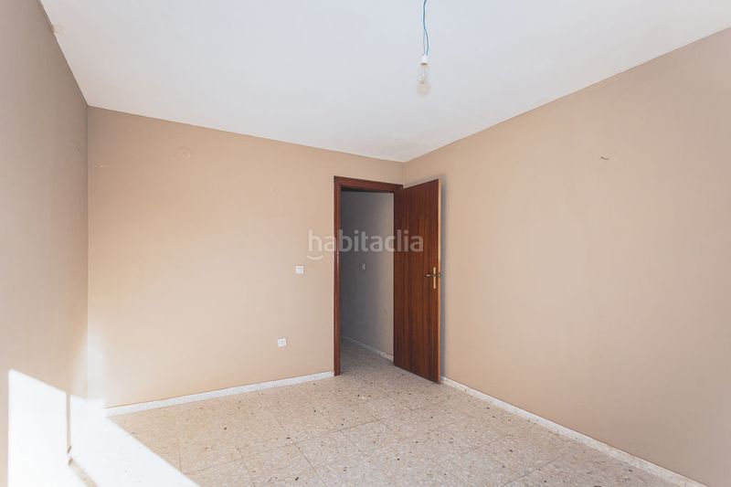 Foto e8609f36-0af1-49da-b10b-c6fe38191ef7. Casa aparellada a Aliseda