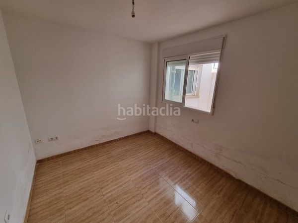 Foto a4f8a938-2114-48f6-a0f8-0ff19a975232. Pis a Casco Antiguo Águilas