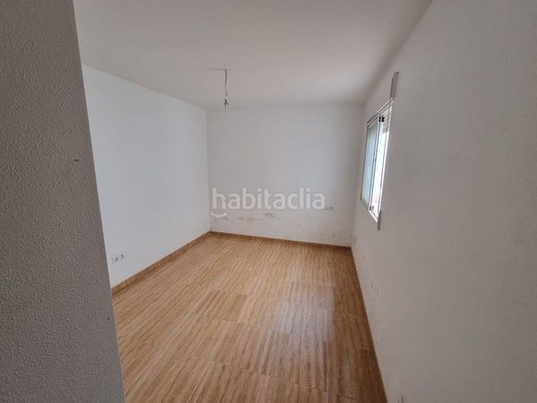 Foto bbe13f04-5bf9-4e96-a8a0-0058d750aa6a. Pis a Casco Antiguo Águilas