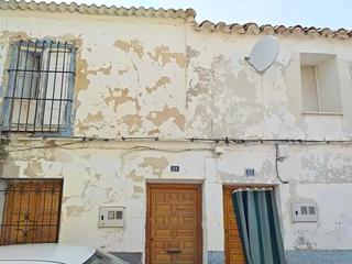 Casa aparellada  Leones. Solvia inmobiliaria  chalet adosado guardia la