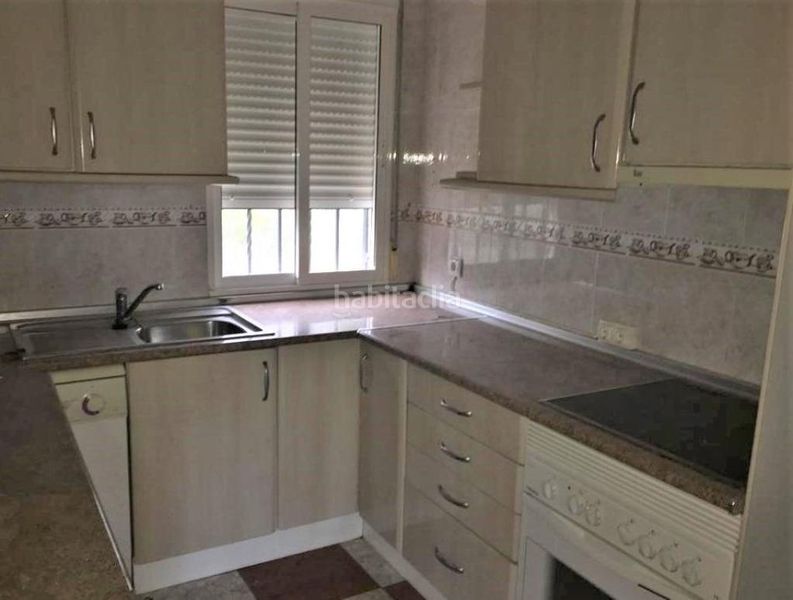 Foto 1a1fe839-8e18-4a52-aa2d-af5ea1abb1b4. Chalet with heating in Barajas de Melo