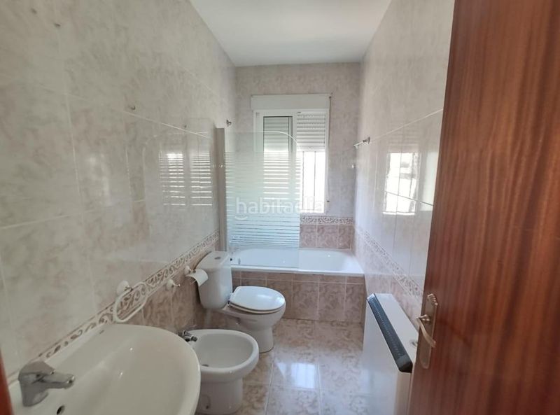 Foto b9ad6dcb-26c7-4bf6-97f0-ca31f7d7d4e9. Chalet with heating in Barajas de Melo