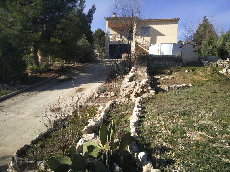 Foto e8e07ea6-efd4-4927-99e2-79d3573a4831. Chalet with heating in Barajas de Melo