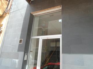 Location Local commercial  C/ sant vicenç. Solvia inmobiliaria  locales vendrell el