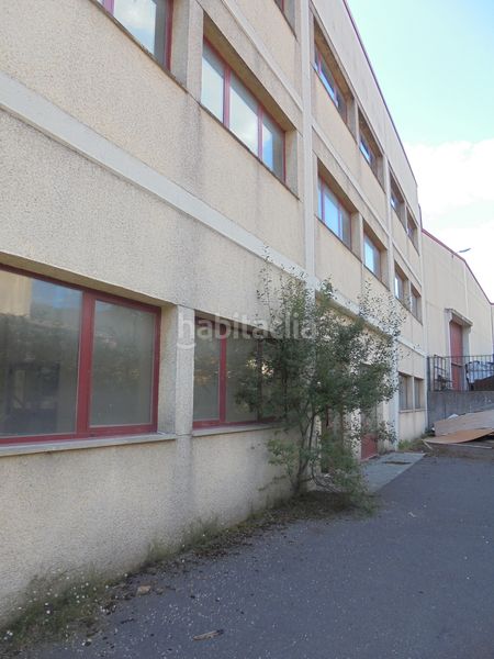 Foto 439fbf38-9460-445b-93b3-d0c14a5f4ce4. Fabrikhalle in Corrales de Buelna (Los)
