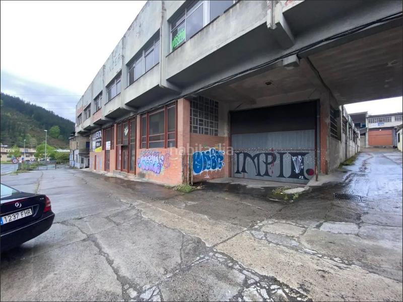 Foto 2fb121ee-6cb8-48ee-866a-2e755bce7d4a. Fabrikhalle in Berriz