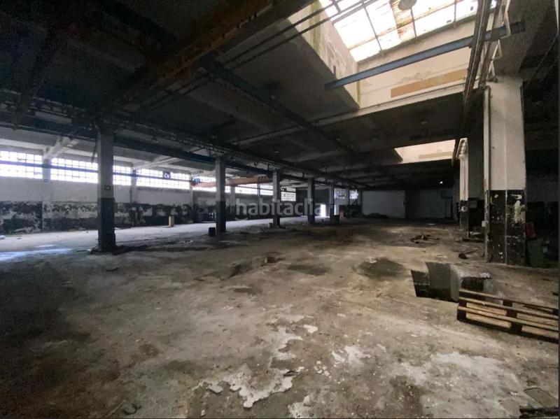 Foto 9fcca24a-958c-41c6-9429-77465025e097. Fabrikhalle in Berriz