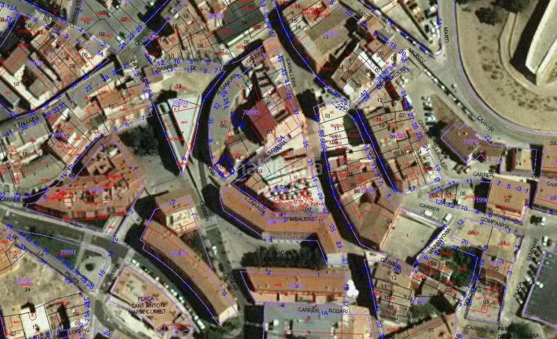 Foto eb6eaf36-165f-4a51-9ef8-9b0df61a6e43. Fondo rustico in Centre Històric Lleida