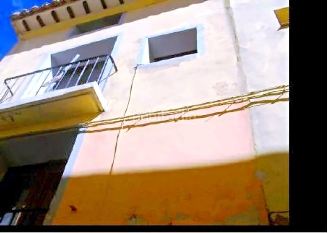 Foto e65be679-8703-4da0-b74e-883d66596d3a. Casa aparellada a Borja