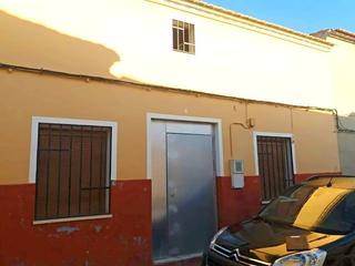 Casa pareada  San miguel. Solvia inmobiliaria  chalet adosado caudete