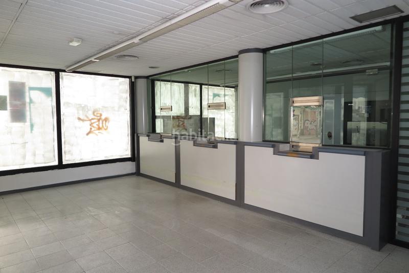 Foto 6b4652b5-a187-4821-af10-c1b20a0d1a22. Affitto locale commerciale in Col·legis Nous Mollet del Vallès