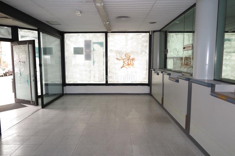 Foto 7799dbd9-be20-4266-90a1-6e2d7e941cb6. Lloguer local comercial a Col·legis Nous Mollet del Vallès