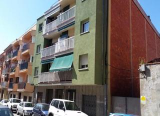 Local Comercial  Cami ral. Solvia inmobiliaria  locales esparreguera