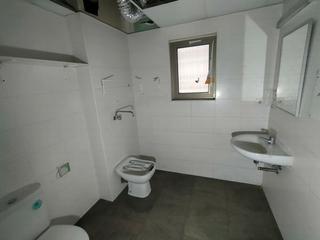 Local Comercial  Caldes. Solvia inmobiliaria  locales granollers