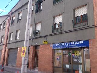 Flat  Pintor guardia. Solvia inmobiliaria  piso manlleu