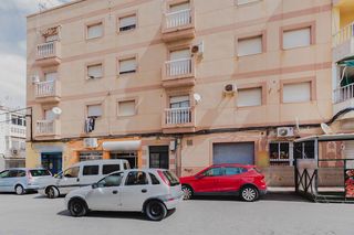Etagenwohnung  Av blas infante. Solvia inmobiliaria  piso roquetas de mar