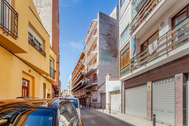 Foto 6556e5f6-7a9c-42fe-bfd4-0bf21940ecf2. Edificio solvia inmobiliaria edificio en Centre Lloret de Mar