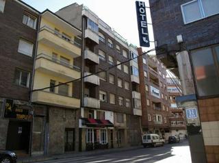 Local commercial  Av/ la plata. Solvia inmobiliaria  locales ponferrada