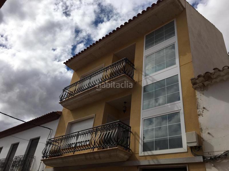 Foto fd77c260-7ec0-4e0c-aa31-0cfe5e2a956e. Local comercial a Ontur