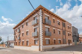Édifice  C/ 28 de marzo. Solvia inmobiliaria  edificio turleque