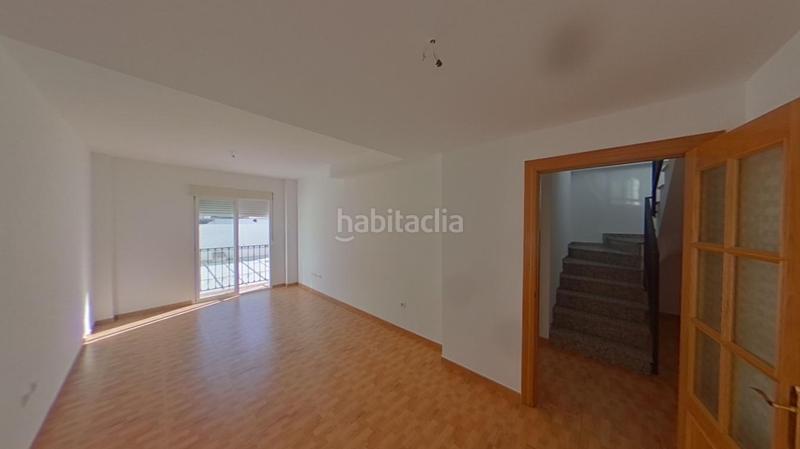 Foto 16e3b64f-4664-453d-8590-8c2033b7de41. Dúplex a Peligros