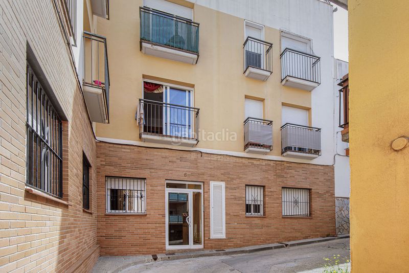 Foto 8d61ef0d-63b3-45ae-85cb-da0fc1700f8c. Pis a Mont Ferrant-Joan Carles I Blanes