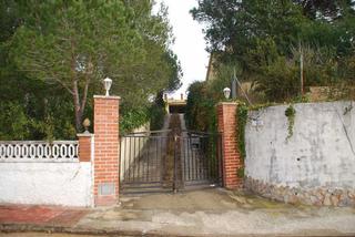 Xalet  Junior park. Solvia inmobiliaria  chalet independiente riells i viabrea