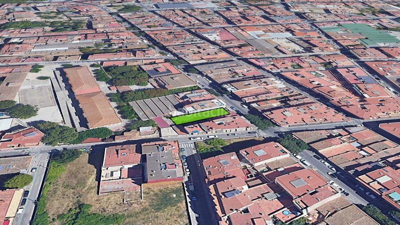 Foto d4ddca3e-f55b-4527-b3bd-49101b7322a1. Fondo rustico in Centre Figueres