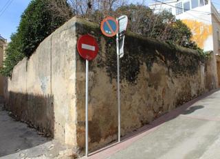 Finca rústica  Montserrat. Solvia inmobiliaria  suelo urbano bellvei