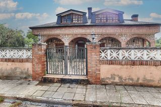 Xalet  C/ can ribas. Solvia inmobiliaria  chalet independiente bigues i riells