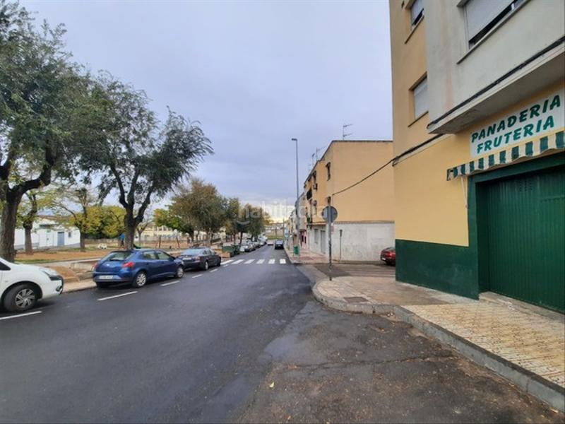 Foto 221de7be-0288-4e1d-a5fd-18588be5088e. Casa pareada solvia inmobiliaria chalet adosado en Badajoz