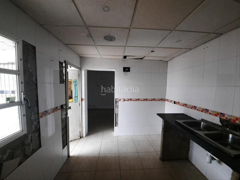 Foto dbf08792-9c58-47d7-890c-500e83cdcbb6. Casa pareada solvia inmobiliaria chalet adosado en Badajoz