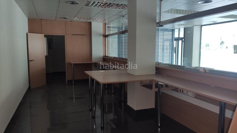 Foto 35c1f00c-a56f-4c4c-9931-37324bb447a0. Local comercial a Sant Pere i Sant Pau Tarragona