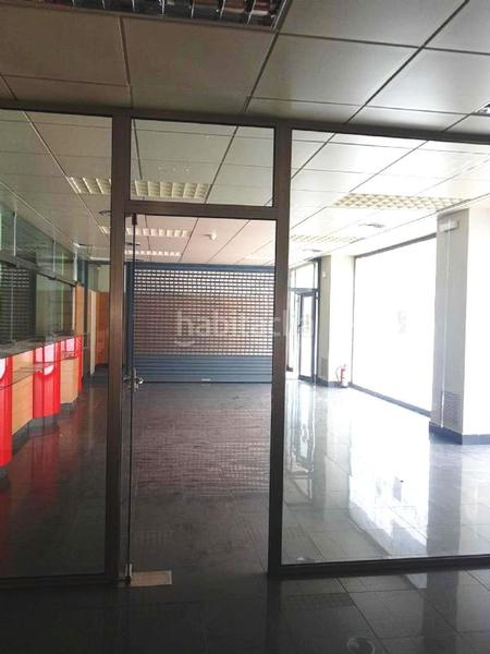 Foto c8241d38-f93b-4b6e-9d0b-80acea6d0cff. Local comercial a Sant Pere i Sant Pau Tarragona