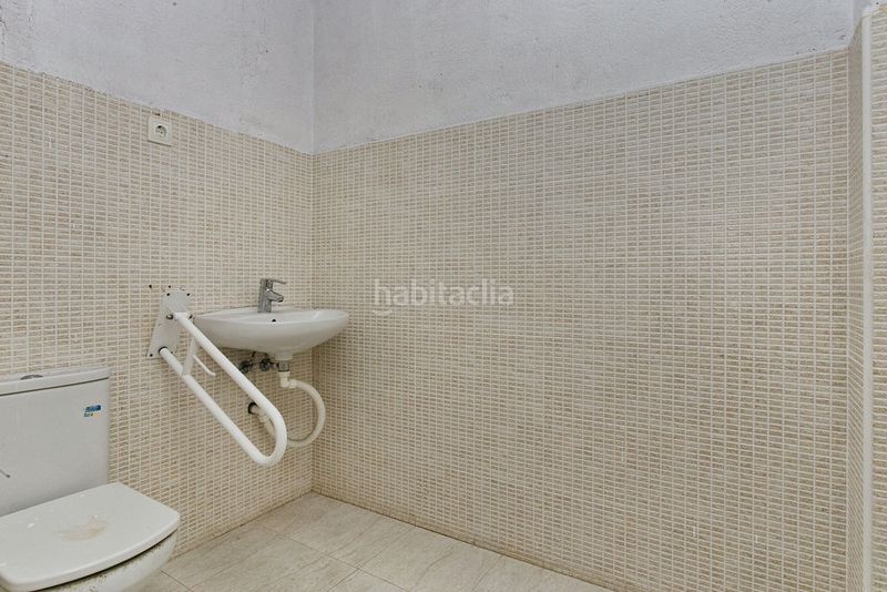 Foto 153e4c90-28ed-4247-a3ed-a573281c301d. Local comercial a Gelida