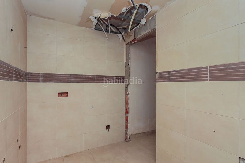 Foto 0e9763fa-d29a-4e02-b3cb-6237d3ea75dd. Edifici a Ponent Reus