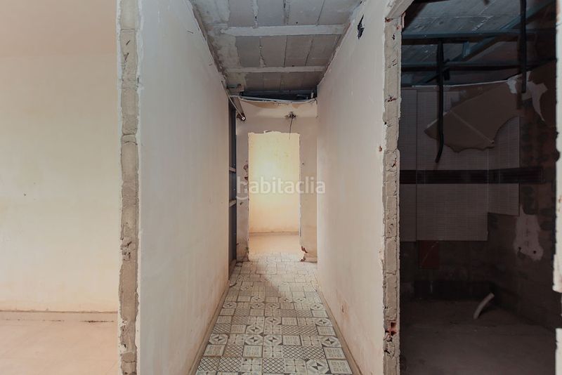 Foto 12d5b2dc-683c-4dab-b43b-0f2e1a2677ad. Edifici a Ponent Reus