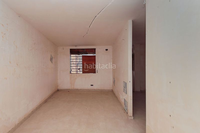 Foto dc0f8545-40c6-4f03-b6f6-10a2f43f8cac. Edifici a Ponent Reus