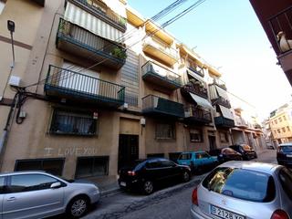 Pis  C/ angel guimerá. Solvia inmobiliaria  piso mataró