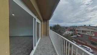 Etagenwohnung  C/ bulgaria. Solvia inmobiliaria  piso terrassa
