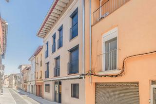 Piso  C/ nou. Solvia inmobiliaria  piso torelló